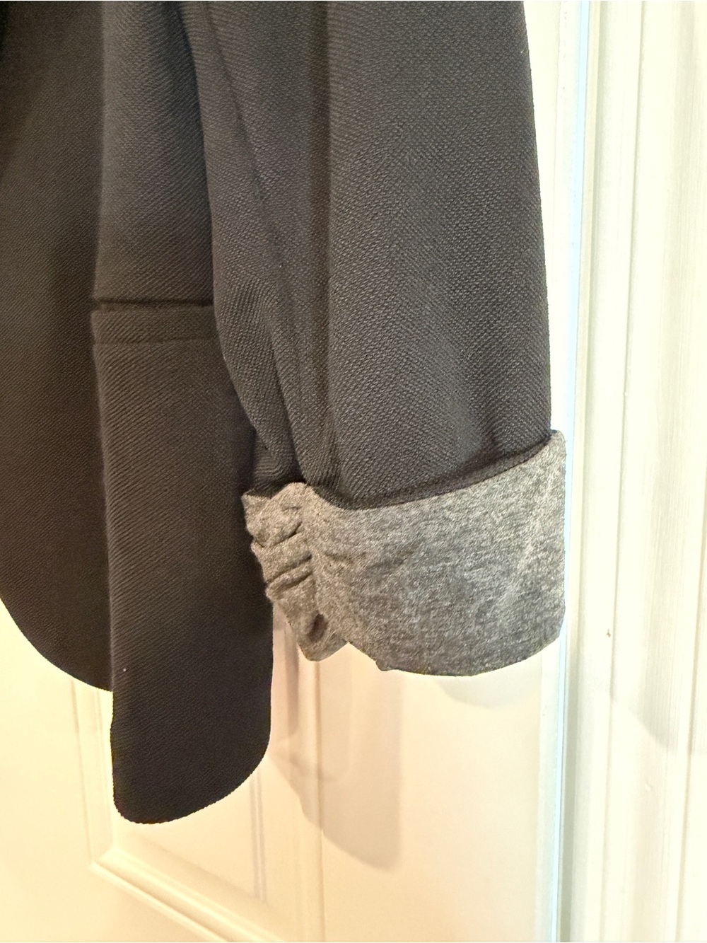 Skies Are Blue Black Open-Front Women's Blazer - Picture 3 of 4